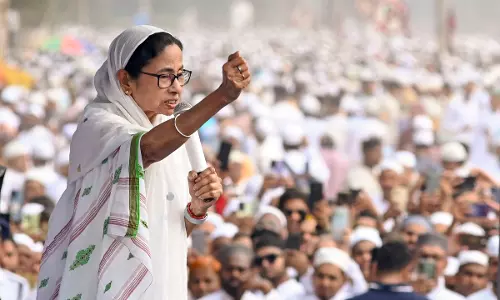 Mamata hits out at Opposition amid tensions over Mothabari violence