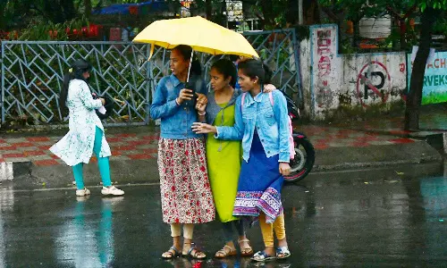 Mercury dips in AP, rains for 3 days