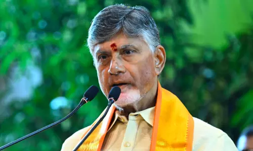 Naidu extends greetings on Eid-ul-Fitr