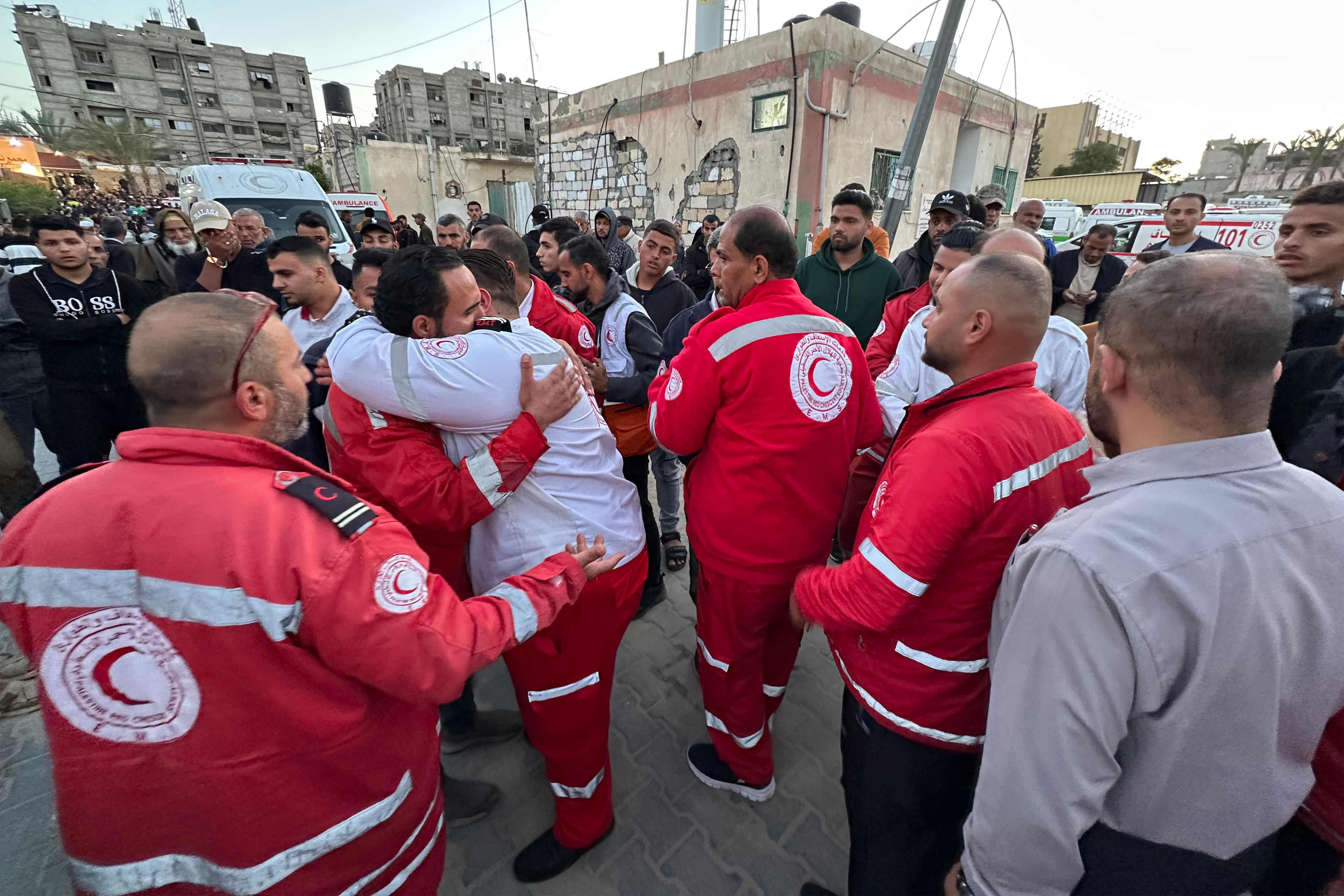 Israeli troops killed 15 Palestinian medics and buried them in a mass grave, UN says