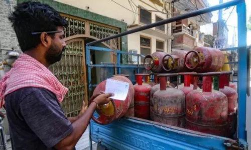 Prices of commercial LPG cylinders down by Rs 41