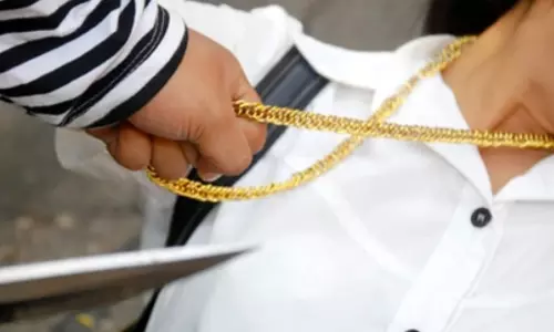 Youth arrested for robbery of gold ornaments in Bhimavaram