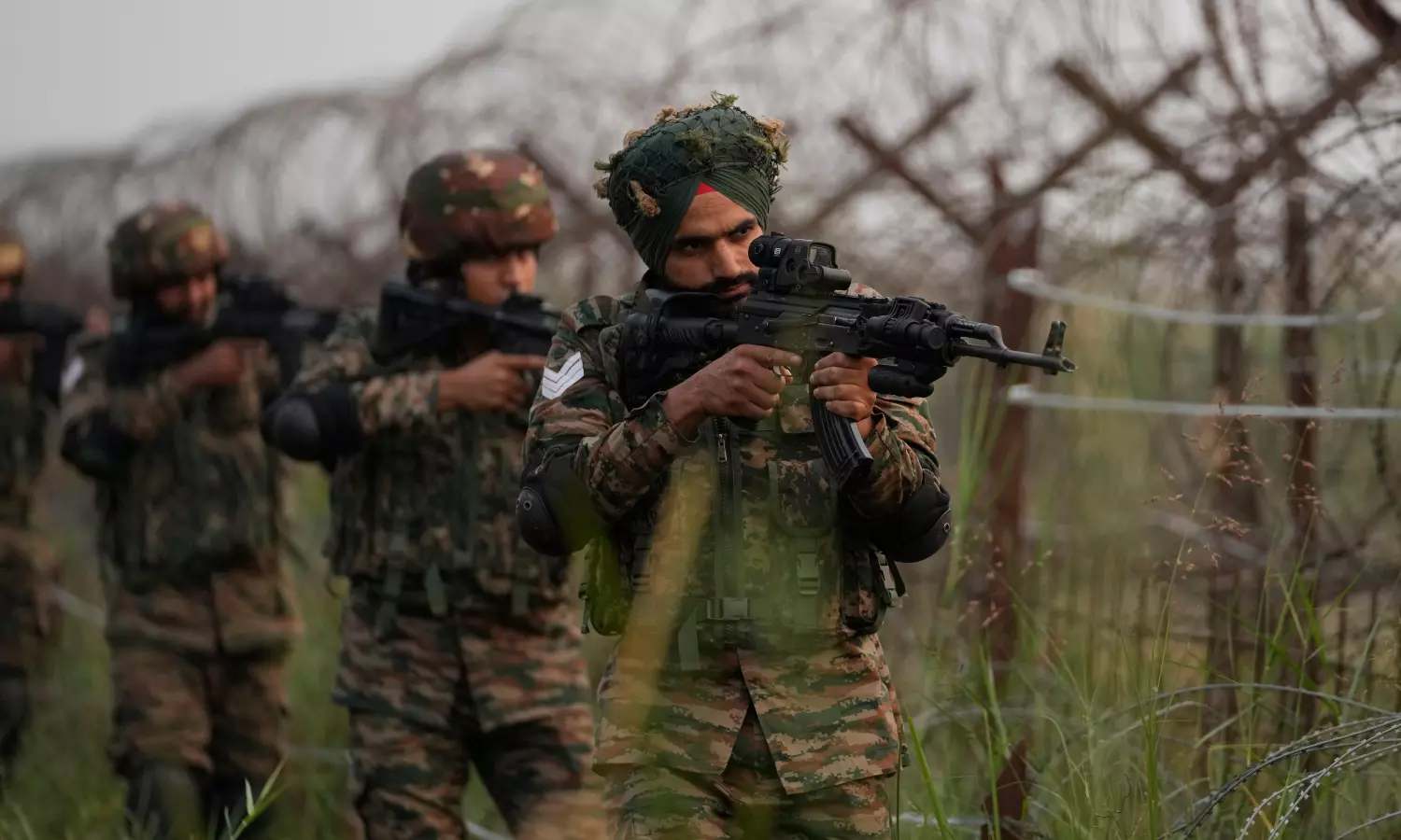 Pakistani troops intrude into Indian side, violate ceasefire along LoC in J-Ks Poonch