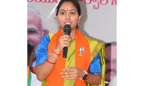 BJP leader wants PM’s photo on new ration cards