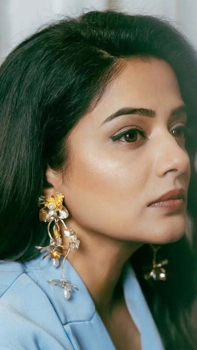 Suit up in style like Priyamani