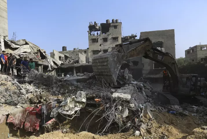 Israeli Strikes Kill 55 in Gaza Amid Plans for New Security Corridor