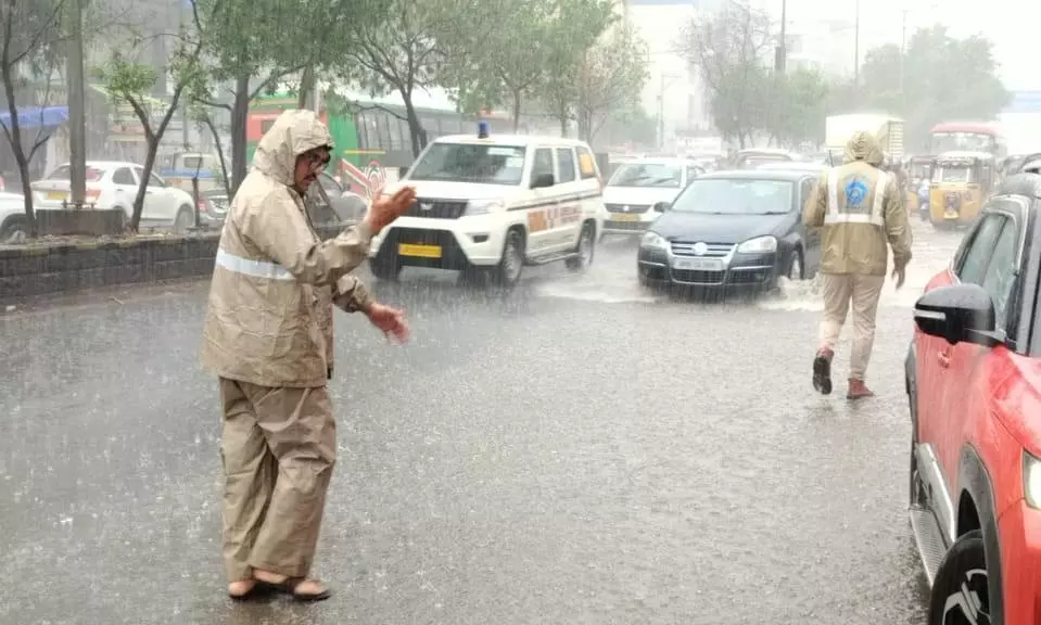 Heavy rains lash Hyderabad