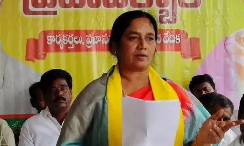 Paritala Sunitha asks Jagan not to fuel factionalism