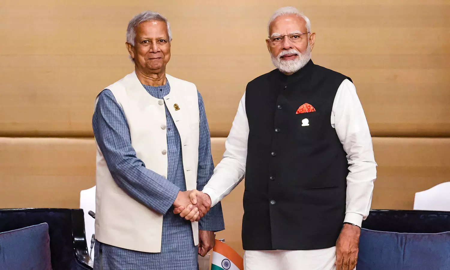 PM Modi meets Bangladeshs Chief Adviser Yunus in Bangkok PM Modi meets Bangladeshs Chief Adviser Yunus in Bangkok