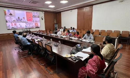 Ex-minister alleges Uttam, Komatireddy took commissions from traders Ex-minister alleges Uttam, Komatireddy took commissions from traders