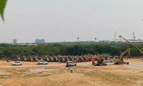 Police Bans People’s Entry in Kancha Gachibowli