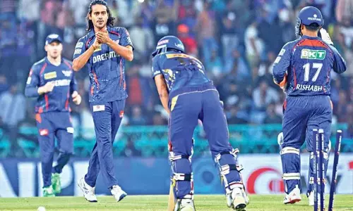 LSG beat MI by 12 runs