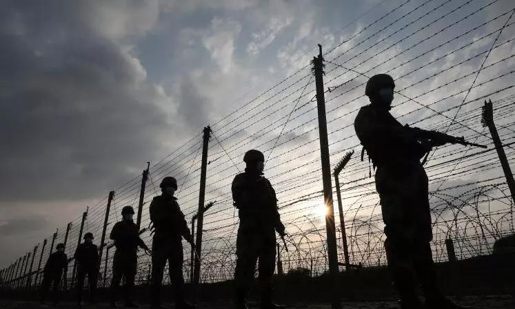 Infiltration Attempt Foiled, Pakistan Intruder Shot Dead Along International Border in Jammu: BSF