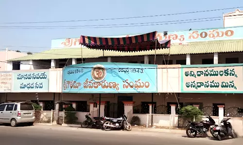 Gowthami Jeeva Karunya Buildings in Dilapidated Condition
