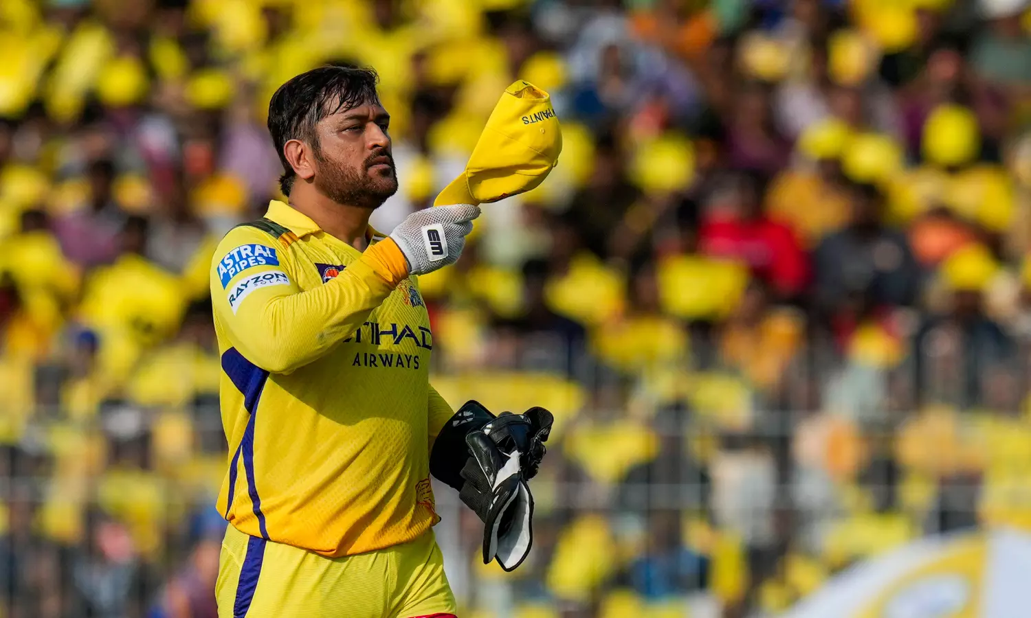 Speculation grows over Dhonis retirement as parents attend match, CSK coach reacts