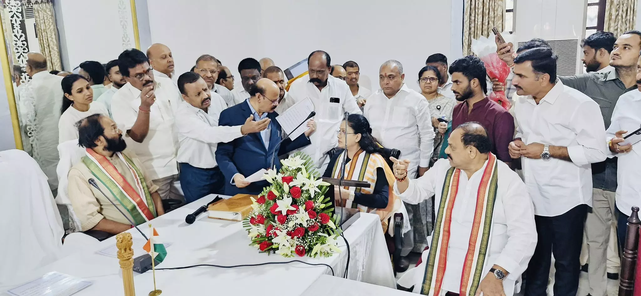 Telangana: 7 MLCs take oath, Congress strength rises in Council