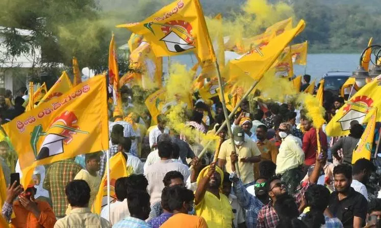 Tension Grips Bommireddypalli As TD, YSRC Leaders Clash