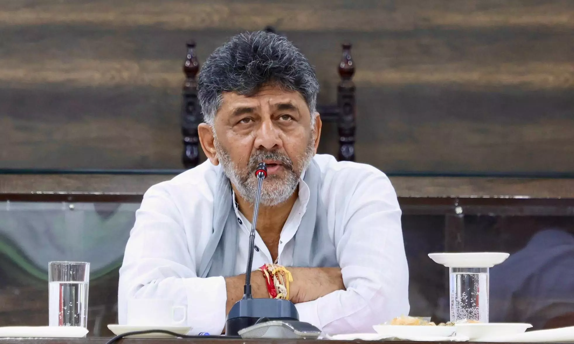 Price hike: Shivakumar asks BJP to take out march against centre