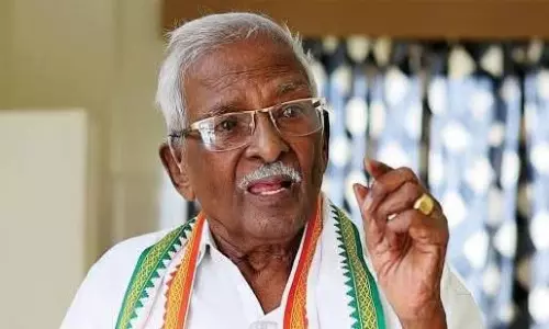 Telangana CM expresses grief over demise of Kumari Ananthan