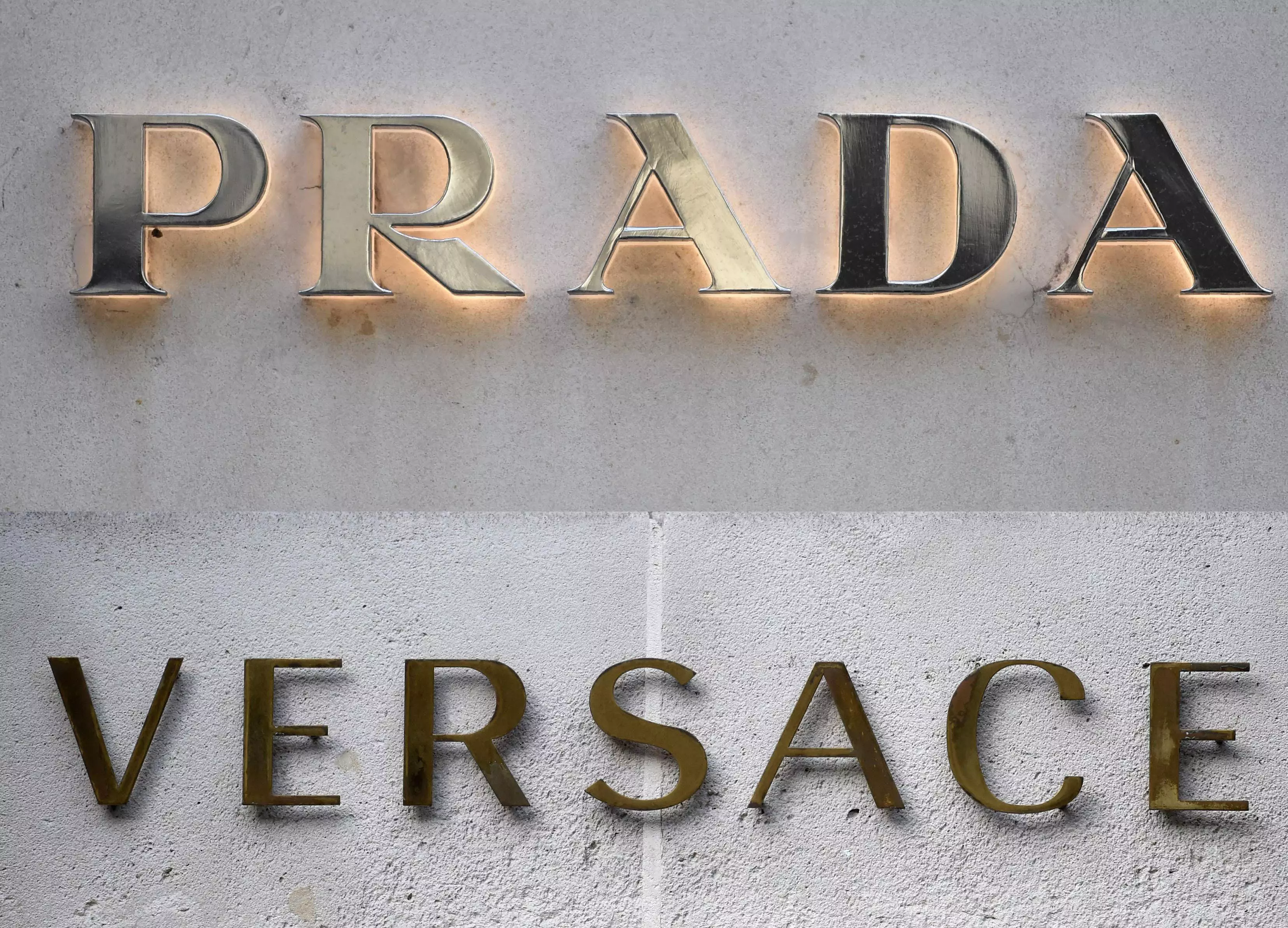 Prada to buy rival Versace for 1.25 bn euros Prada to buy rival Versace for 1.25 bn euros