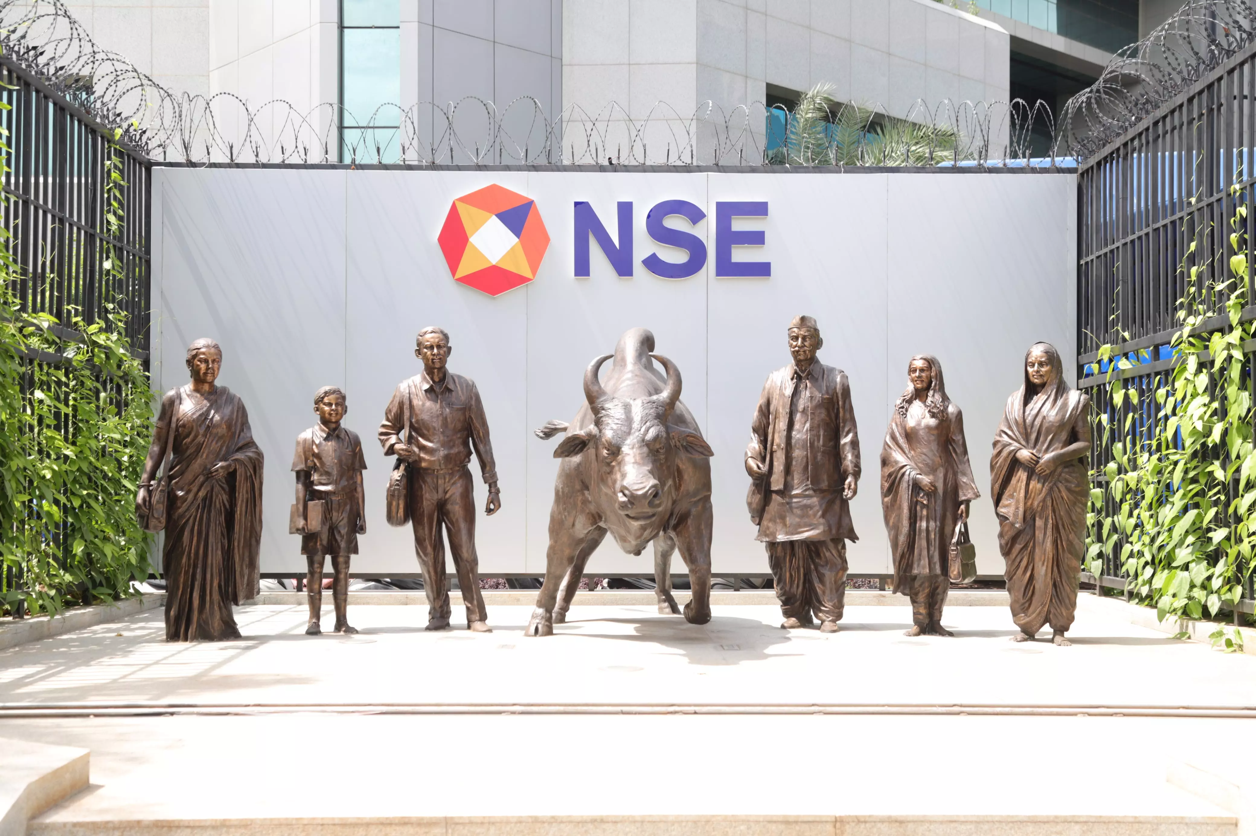 NSE crosses 22 crore total investor accounts NSE crosses 22 crore total investor accounts