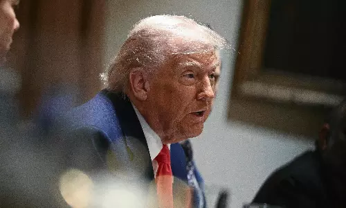 Stocks, dollar sink and gold hits record as Trump tariff panic returns