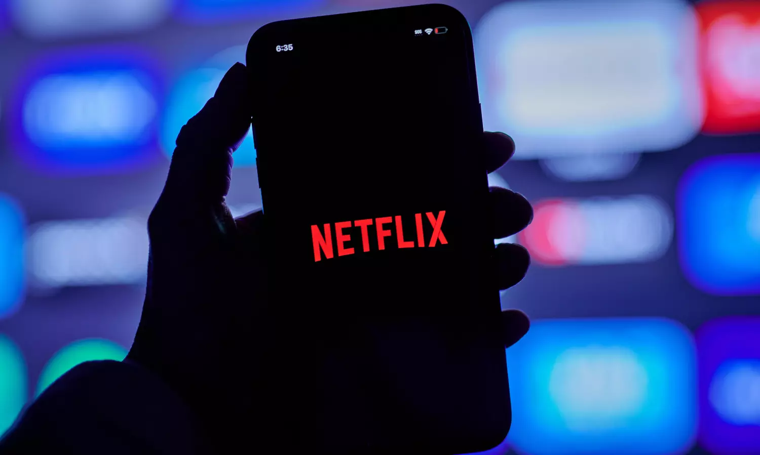 Netflix Testing New AI Search Engine To Help Users Find Shows, Movies Netflix Testing New AI Search Engine To Help Users Find Shows, Movies