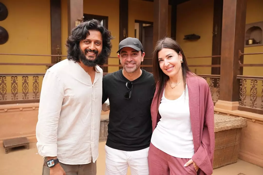 Barcelona legend Xavi visits Riteish Deshmukh on the sets of his directorial - Raja Shivaji!