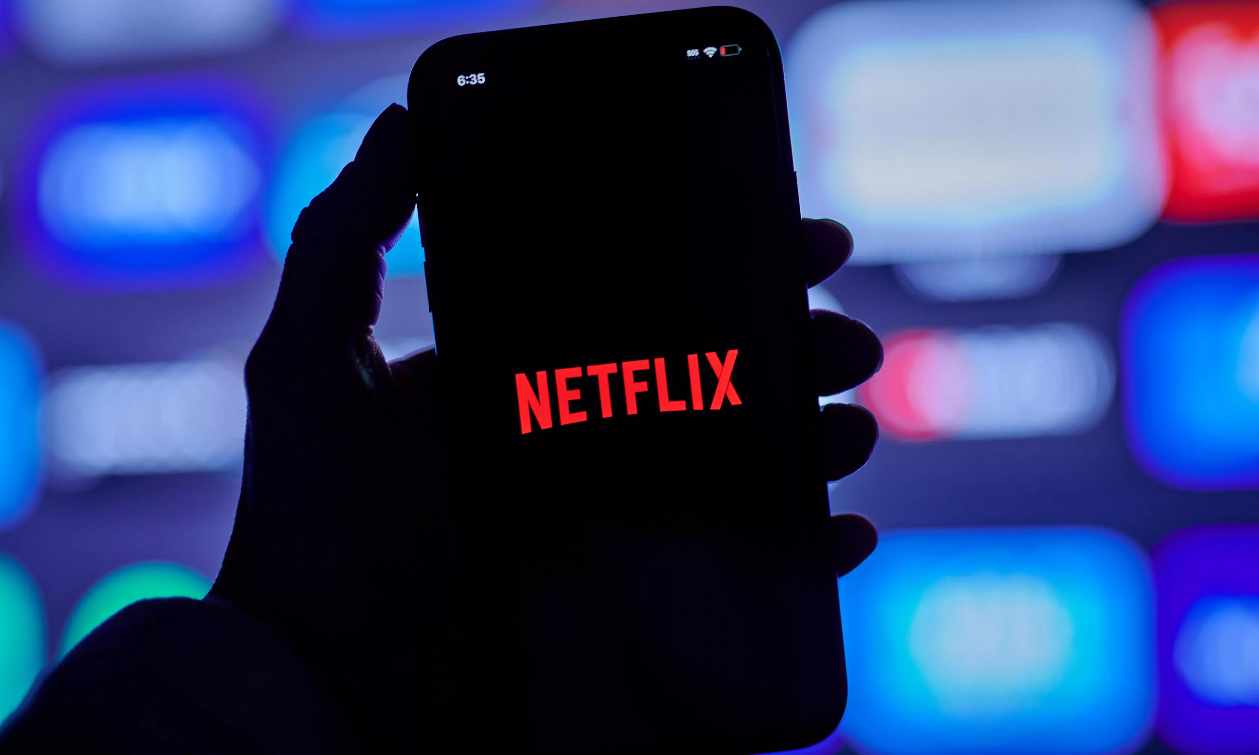 Netflix Testing New AI Search Engine To Help Users Find Shows, Movies Netflix Testing New AI Search Engine To Help Users Find Shows, Movies