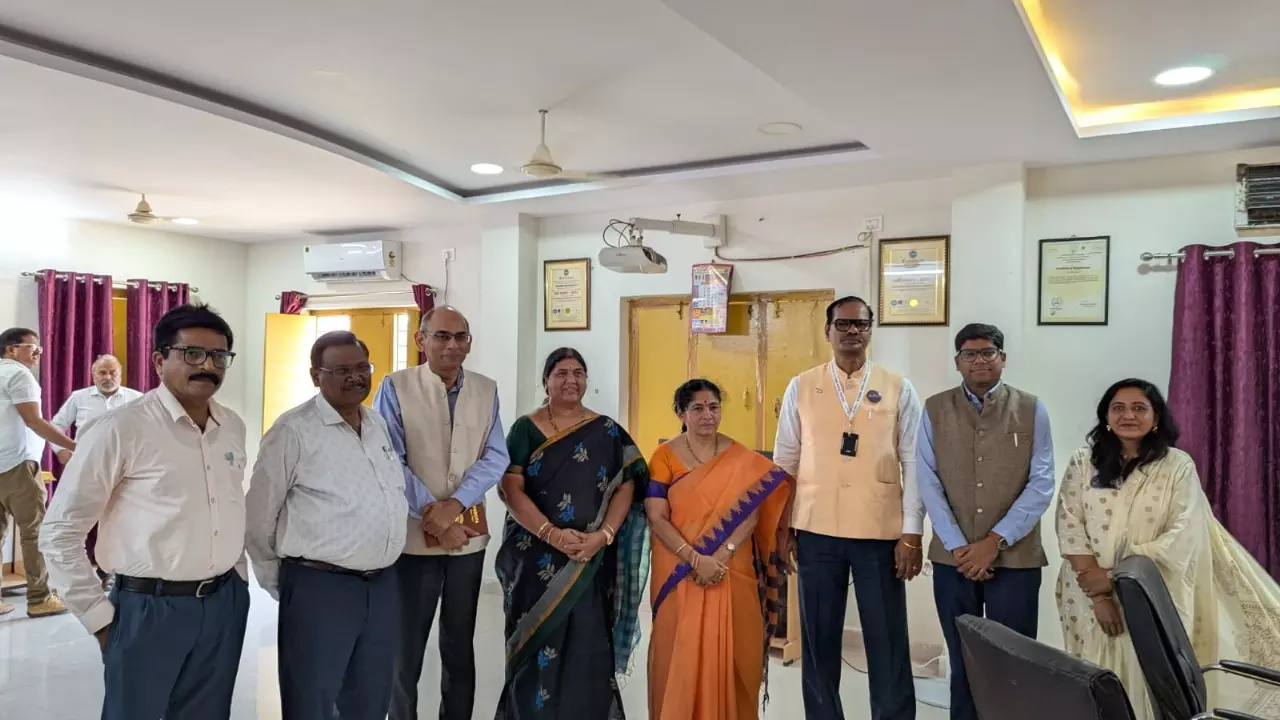 MASTER project proposed by YISU team for four Mahbubnagar Govt. Colleges MASTER project proposed by YISU team for four Mahbubnagar Govt. Colleges