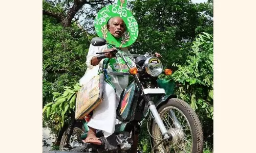 Revanth Reddy condoles demise of Vanajeevi Ramaiah