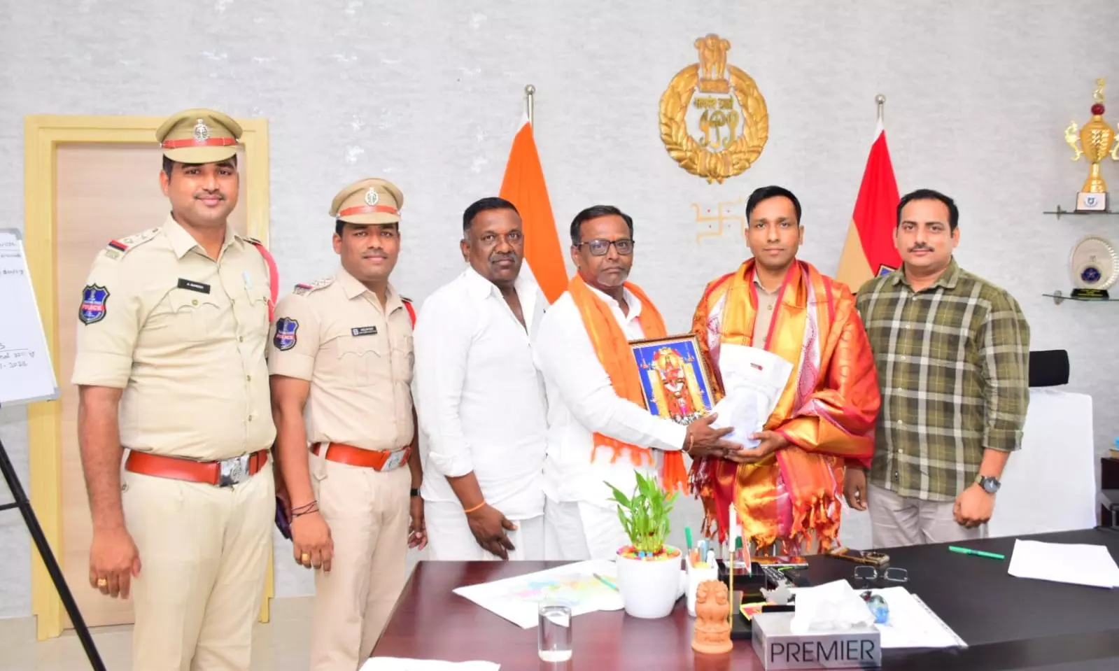 2.5 lakh devotees attend Hanuman jayanti fete