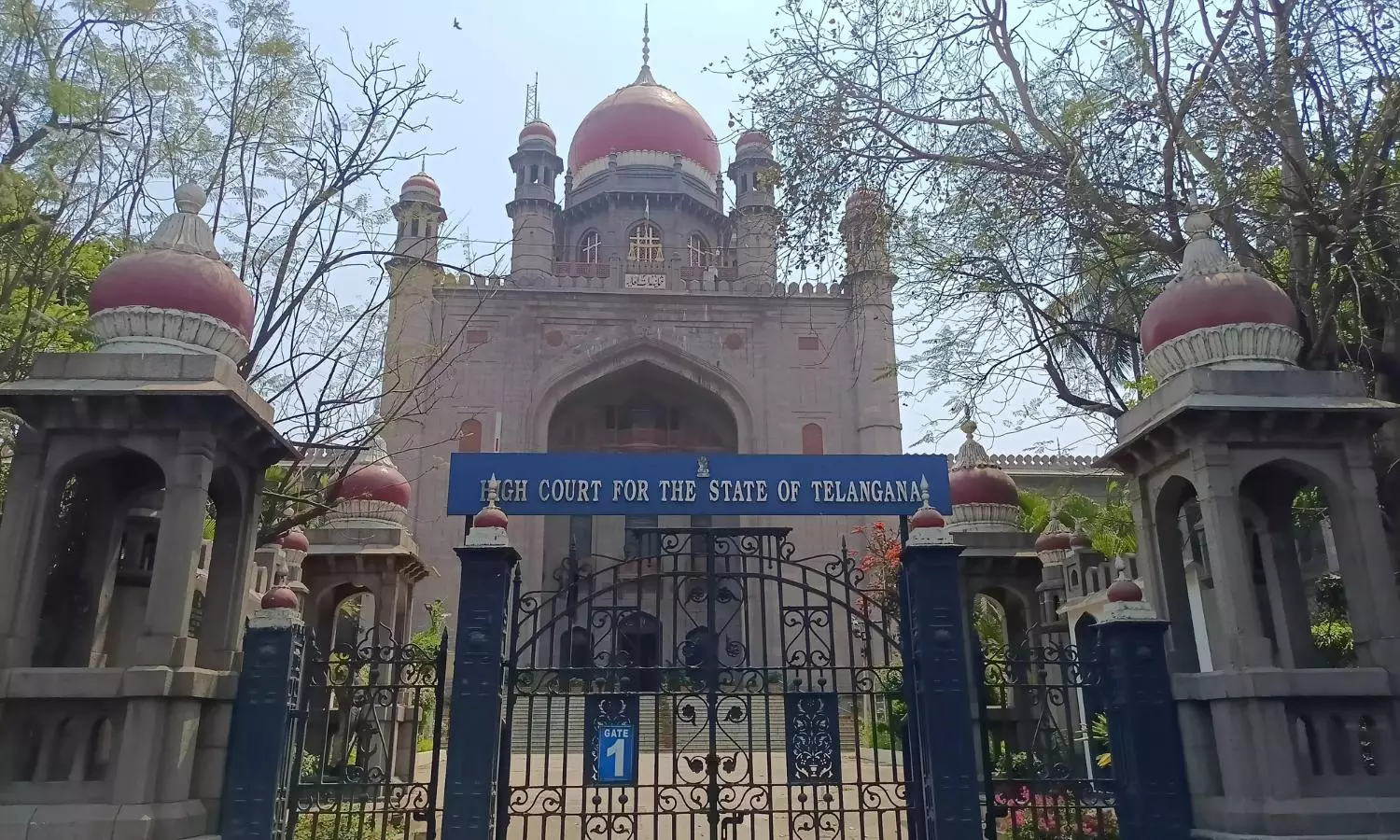 Telangana HC Pulls Up GHMC, HMDA Over Illegal Constructions in Manikonda Jagir Telangana HC Pulls Up GHMC, HMDA Over Illegal Constructions in Manikonda Jagir