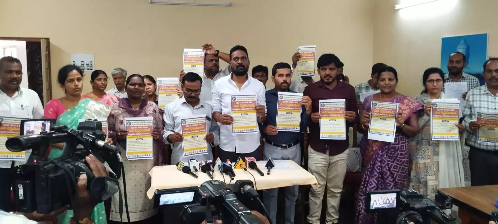 Telangana: Varsity Part-time Lecturers’ Stir On April 17 To Demand Job Security Telangana: Varsity Part-time Lecturers’ Stir On April 17 To Demand Job Security
