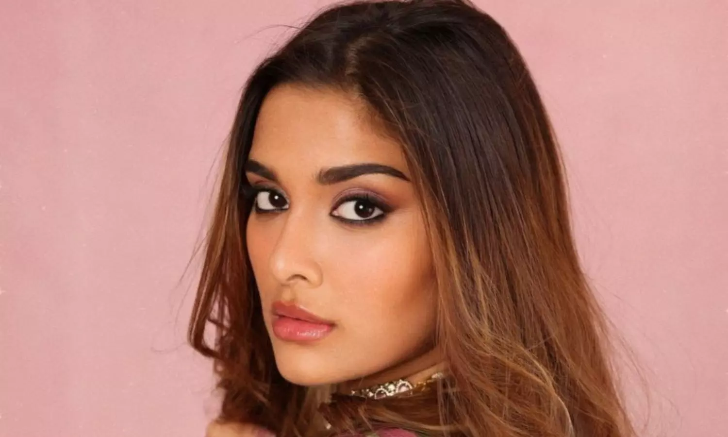 Saiee Manjrekar Stuns in Green Anarkali with Intricate Embroidery