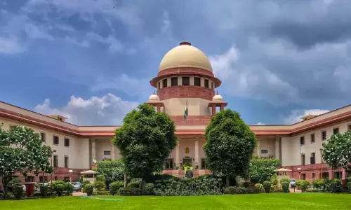 SC for Interim Waqf Order, Centre Says No