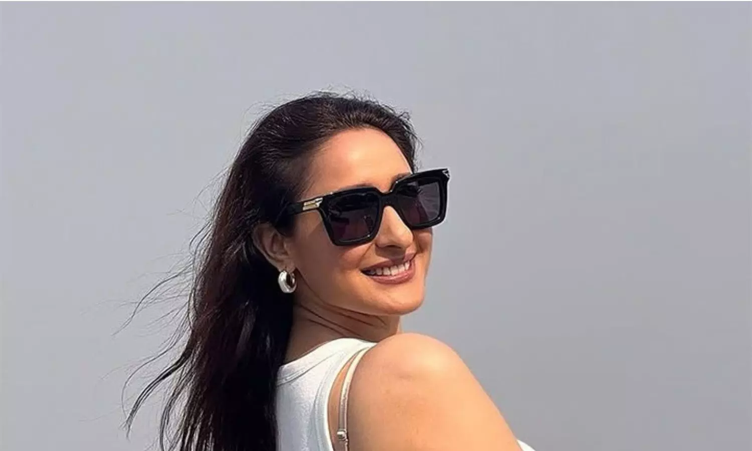 Pragya Jaiswal’s Casual Chic Look Signals Summer Style Trends Pragya Jaiswal’s Casual Chic Look Signals Summer Style Trends