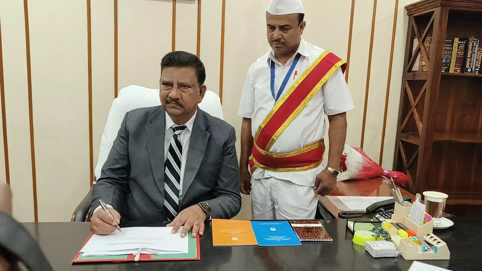 Justice Shameem Akther Assumes Charge As Chairperson Of Telangana Human Rights Commission
