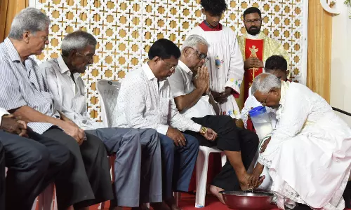 Priests Wash Feet on Maundy Thursday