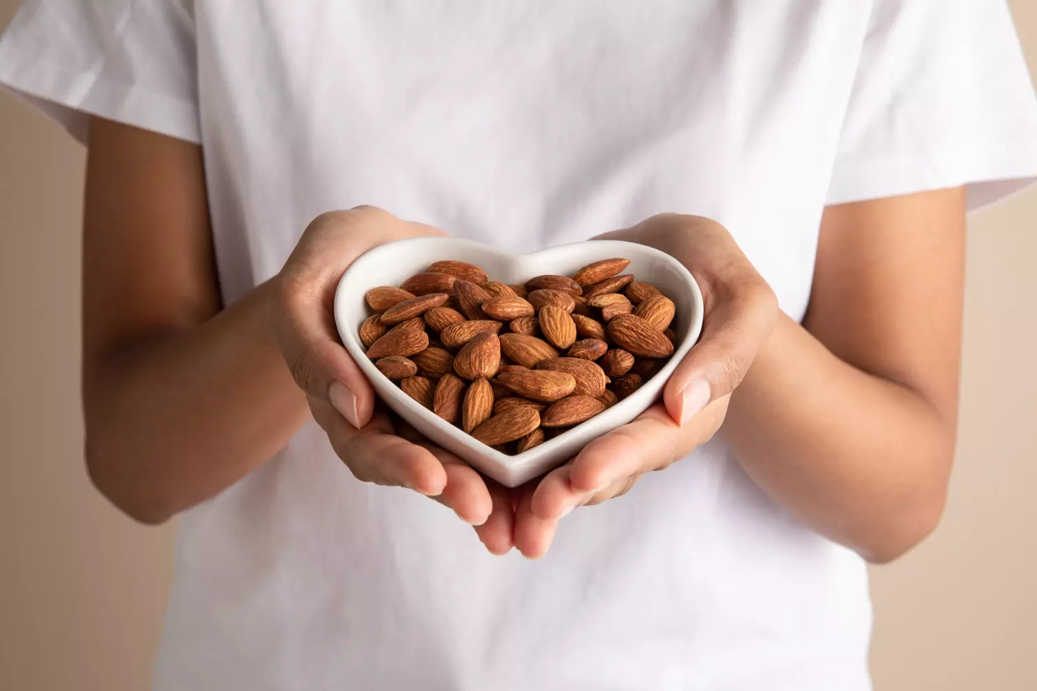 Almonds Provide Benefits for Cardiometabolic Health, Aid Weight Management