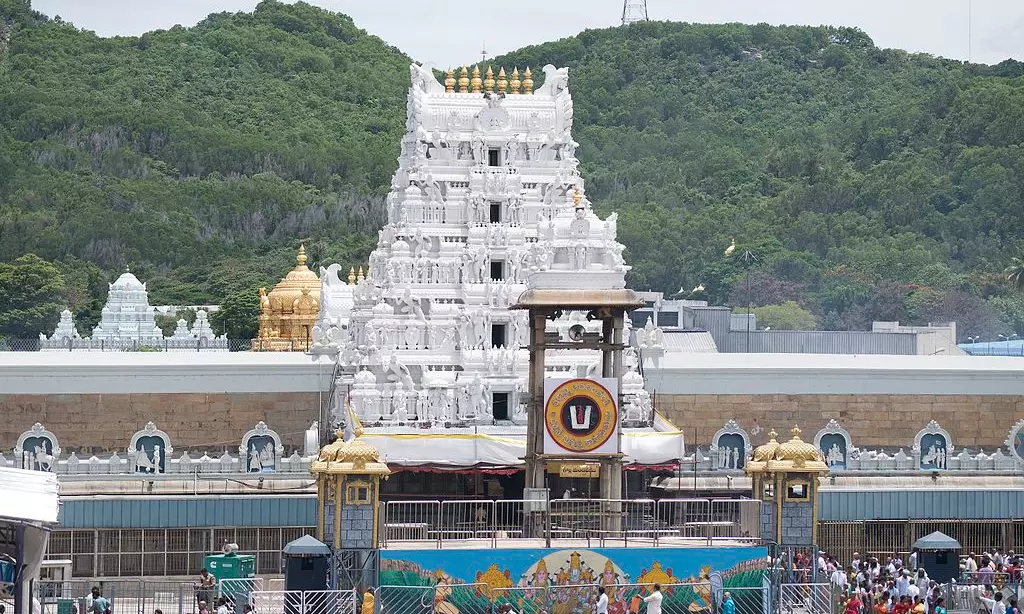 Summer Rush at Tirumala: 24 Hours For Darshan Summer Rush at Tirumala: 24 Hours For Darshan