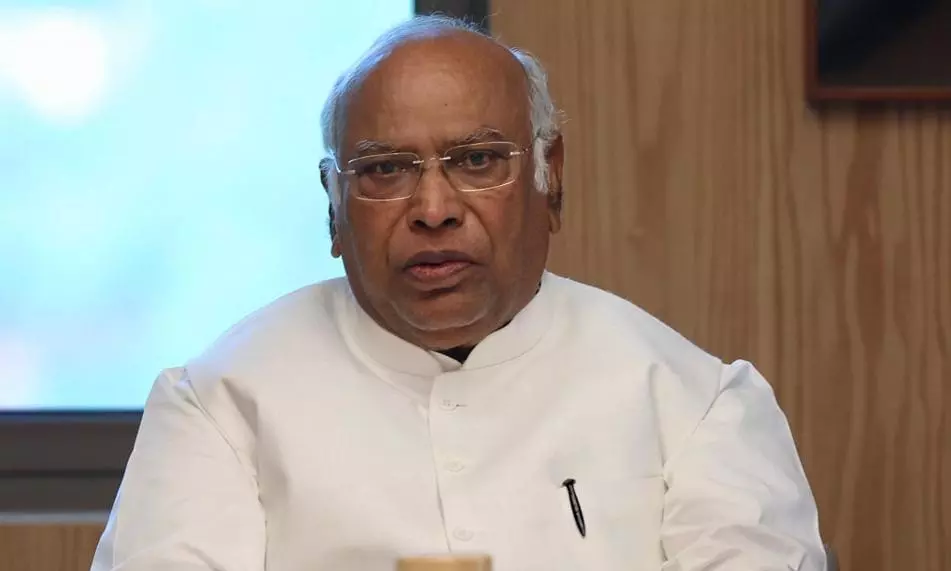 Congress Labels Modi Govt’s 11 Years as Undeclared Emergency