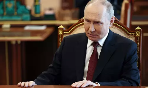 Putin Announces Easter Ceasefire in Ukraine