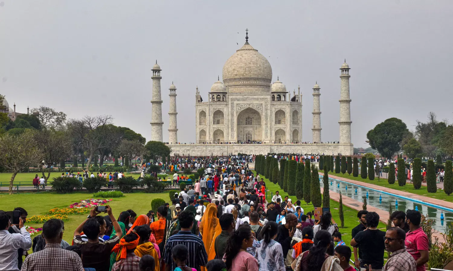 Aligarh Man Reports Wife Missing, Spots Her At Taj Mahal With Another Man