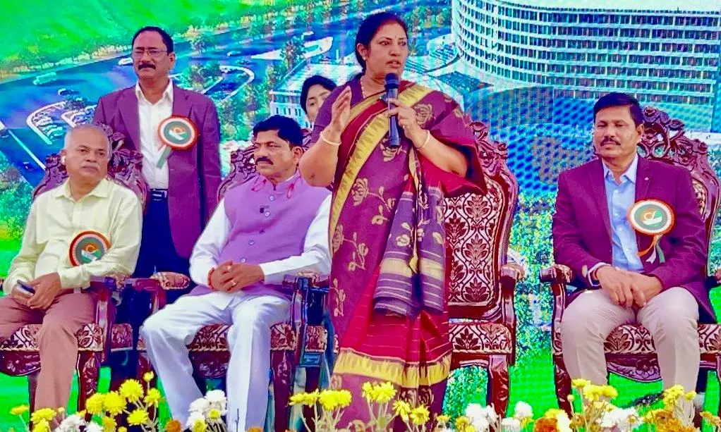 Centre to Start Day Care Cancer Centres in All District Hospitals: Purandeswari Centre to Start Day Care Cancer Centres in All District Hospitals: Purandeswari