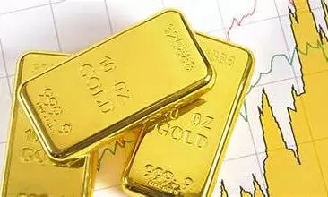 Gold Knocks At Rs 1 lakh in Hyderabad