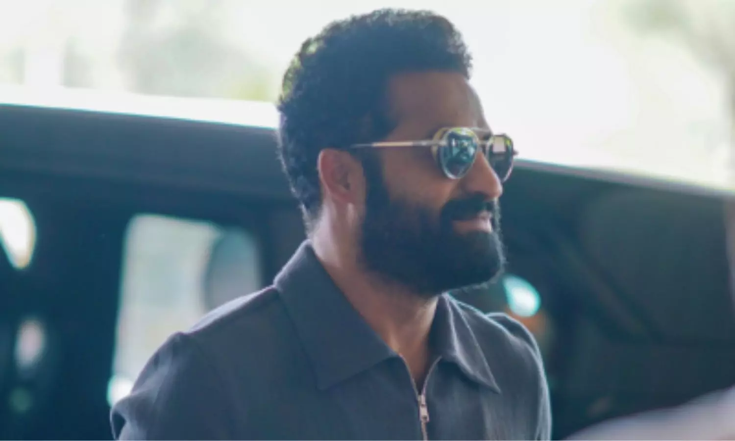 Pic Talk: Jr NTR and Prashanth Neel At The Seashore Pic Talk: Jr NTR and Prashanth Neel At The Seashore