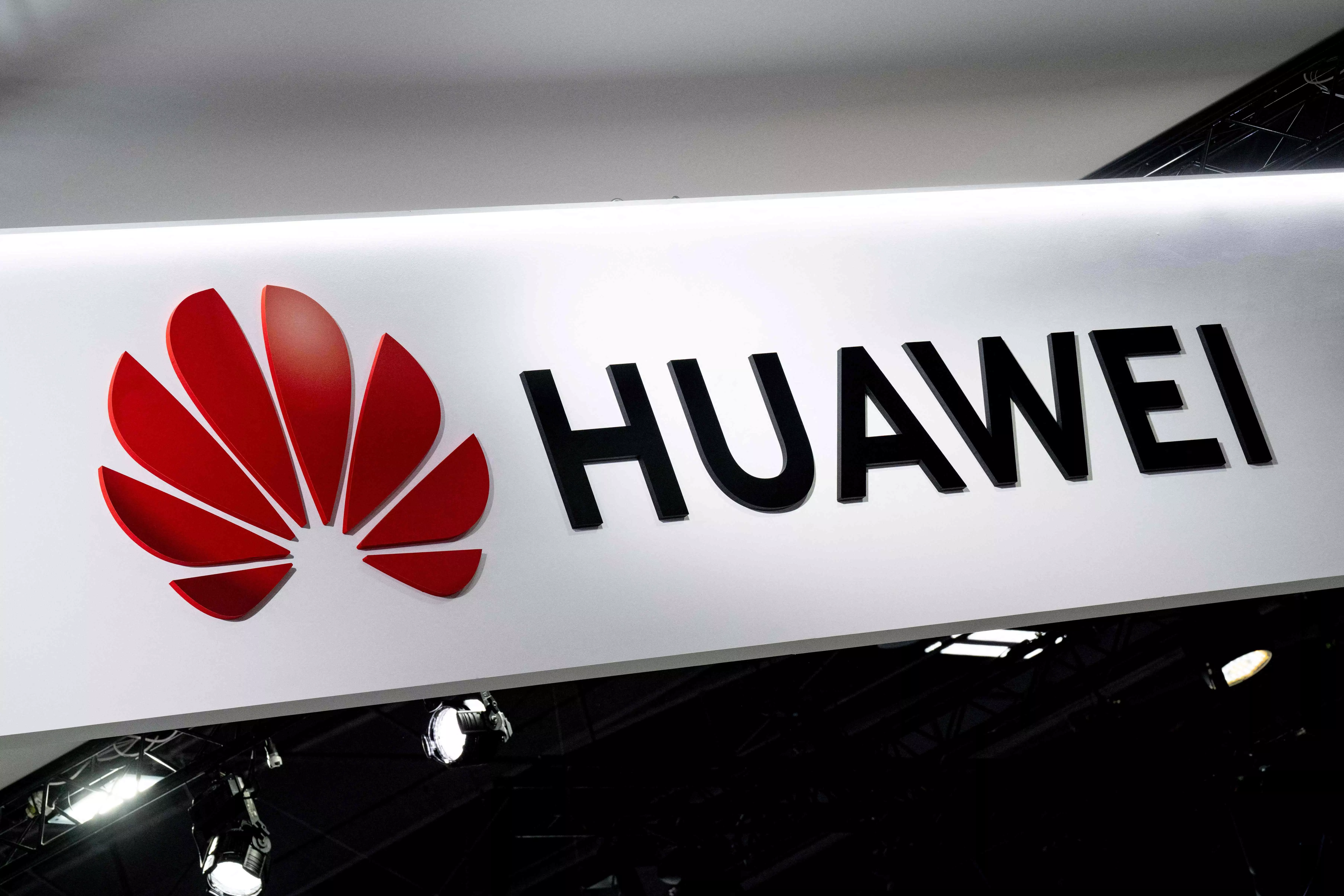 Huawei Readies New AI Chip For Mass Shipment As China Seeks Nvidia Alternatives: Report Huawei Readies New AI Chip For Mass Shipment As China Seeks Nvidia Alternatives: Report