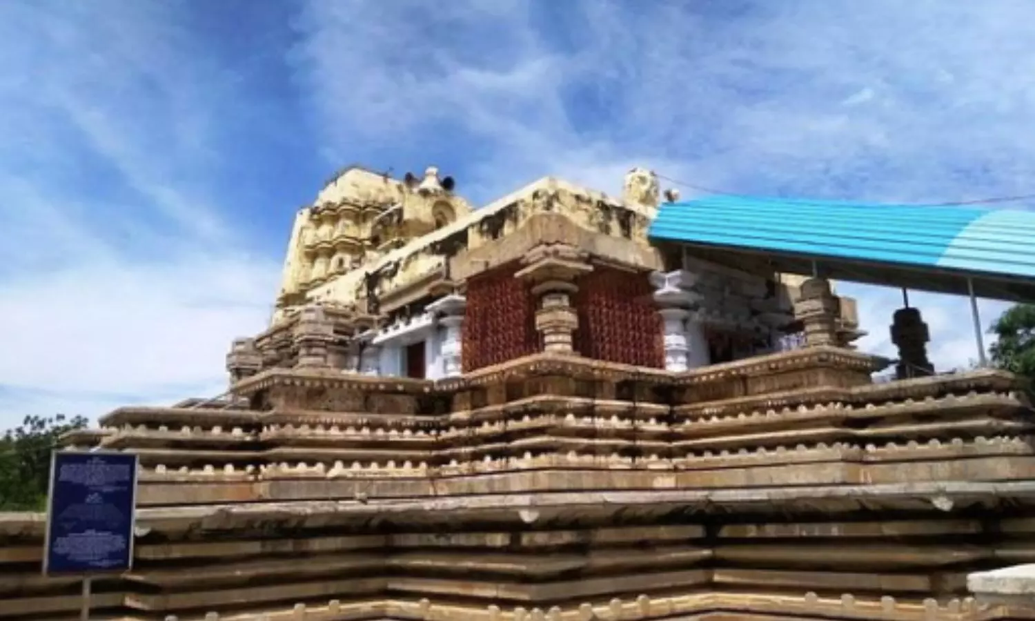 KVPS Forces Entry Of Dalits Into Temple They Were Discriminated Against