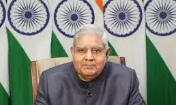 DC Edit | Balance of Powers: Govt, Judiciary Must Act Calmly